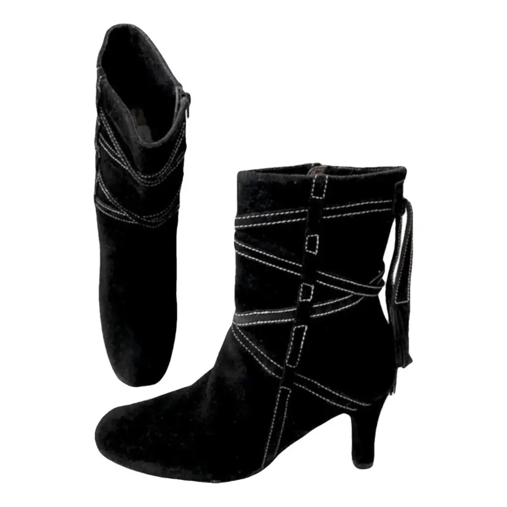 True Meaning Black Heeled Boots with‎ Tassel Detail